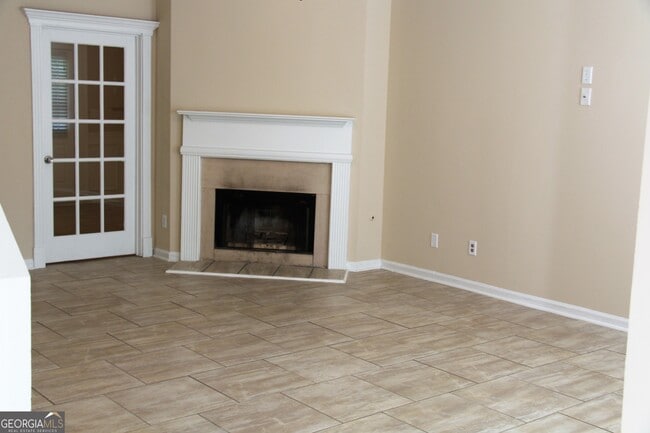 Photo - 962 Tree Creek Blvd