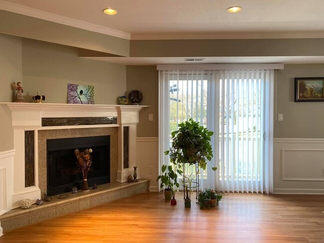 Photo - 185 Woods Edge Dr