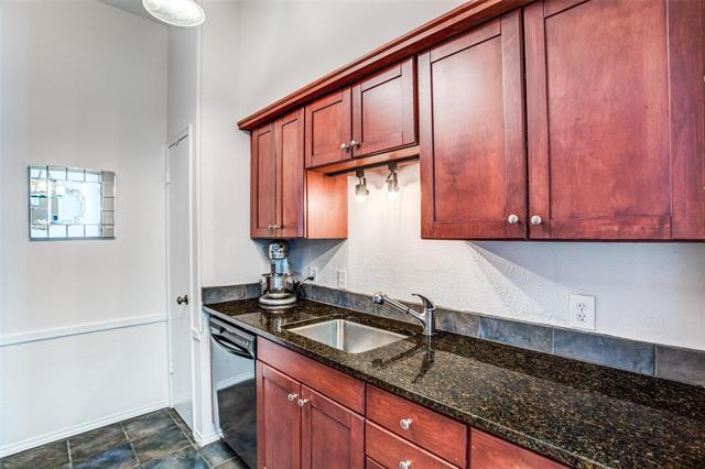 Photo - 10421 High Hollows Dr Unit 111