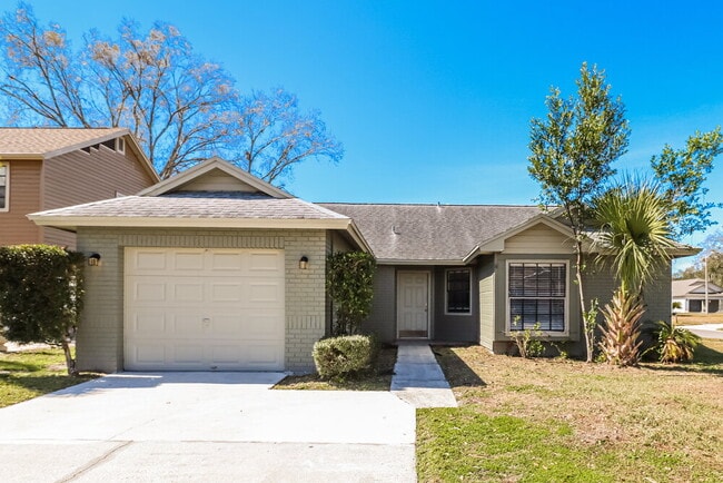 Building Photo - 12722 Trowbridge Ln