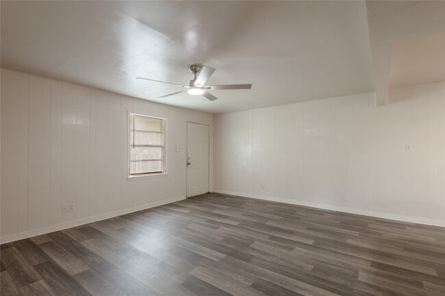 Photo - 525 12th St Unit 8