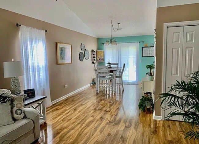 Photo - 601 Tisbury Ln