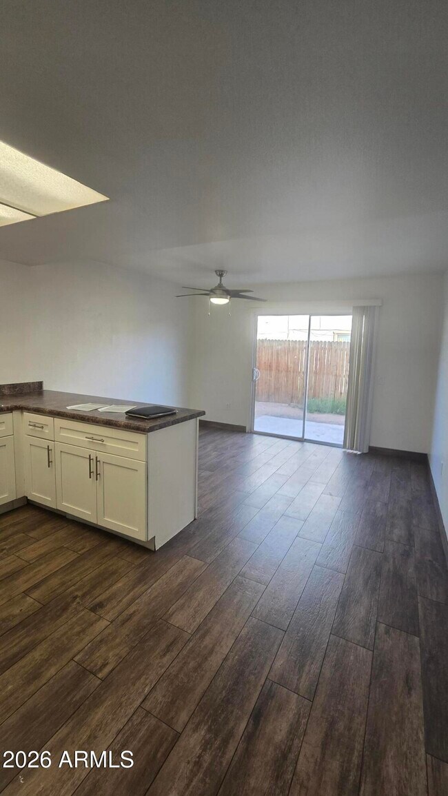 Photo - 4431 N 53rd Ln Unit 2