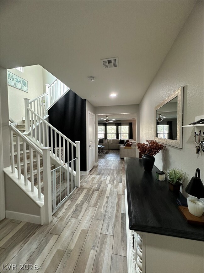 Photo - 7758 Meng Ct