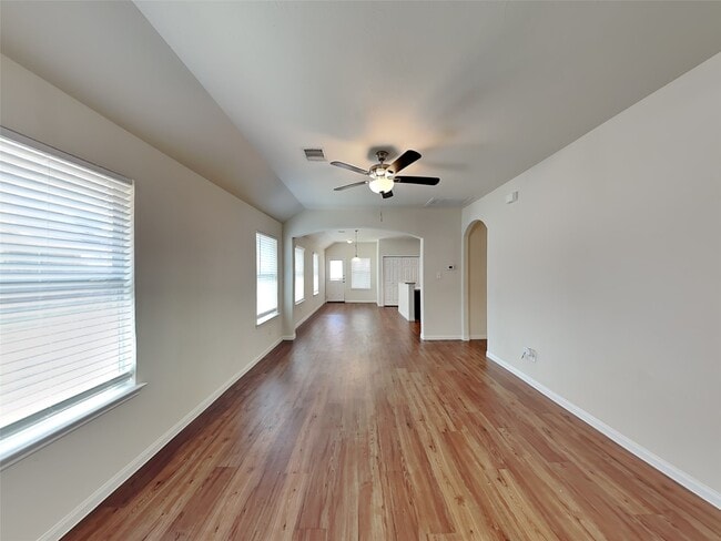 Photo - 5907 Stockholm Ct