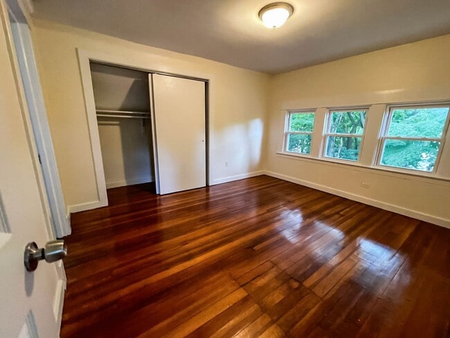 Photo - 252 Goffe Terrace Unit 3