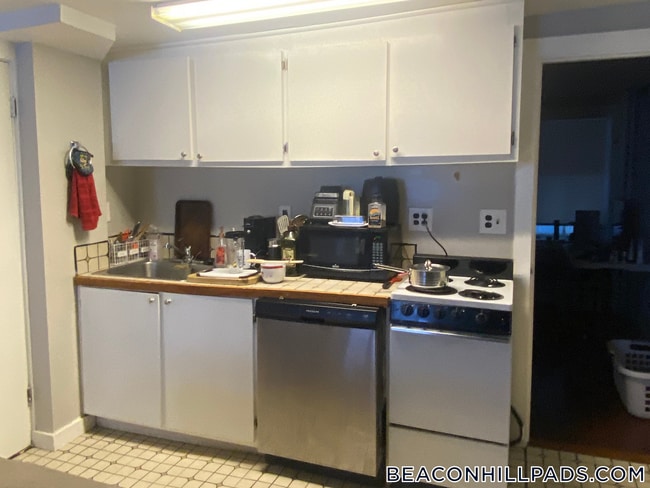 Photo - 72 Revere St Unit A