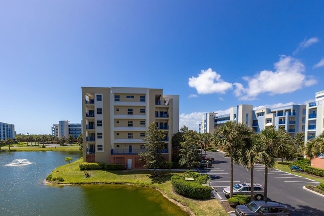 Building Photo - Beautiful 3 Bed 2 Bath Ocean Walk Condo