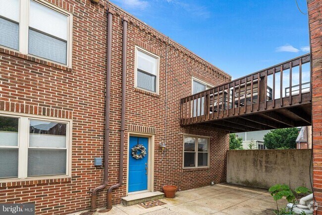 Building Photo - 1019-25 N 4th St Rental