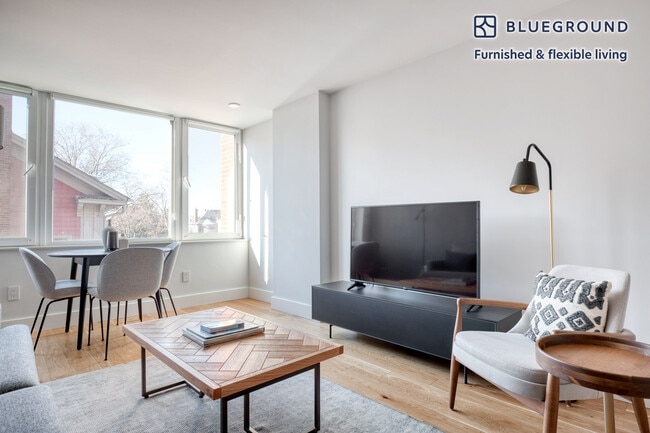 Photo - 334 Harvard St Unidad FL4-ID183