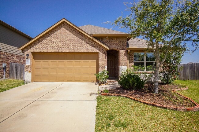 Building Photo - 4402 Modica Dr