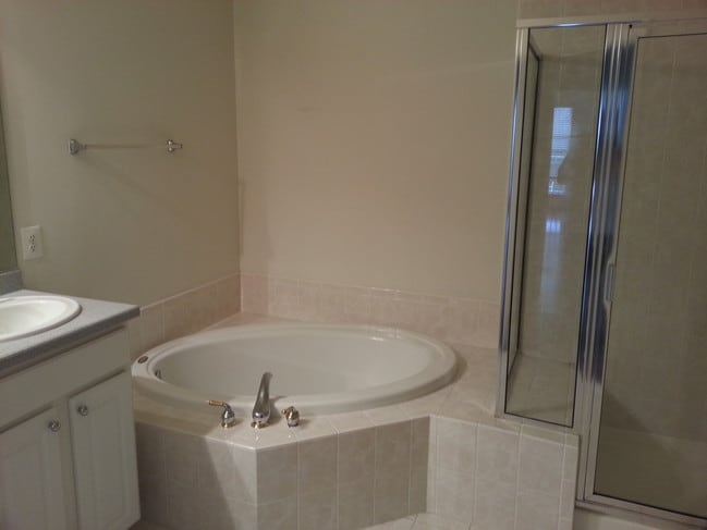 Photo - 305 Redland Blvd Unit 205