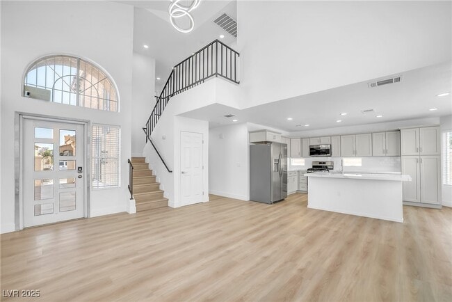 Building Photo - 5207 Silverheart Ave Rental