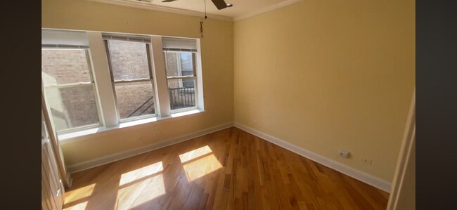 Photo - 2248 W Morse Ave