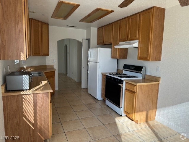 Building Photo - 1561 Linnbaker Ln Unit 201 Rental