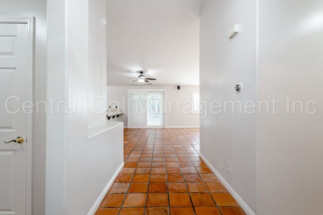 Photo - 3 Bedroom/2 Bath Home with Solar in the Desired Southwest - $2450 per Month!