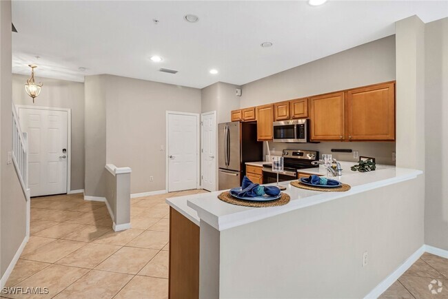 Building Photo - 15625 Marcello Cir Rental
