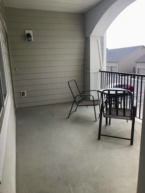 Photo - 213 W Ridge Rd