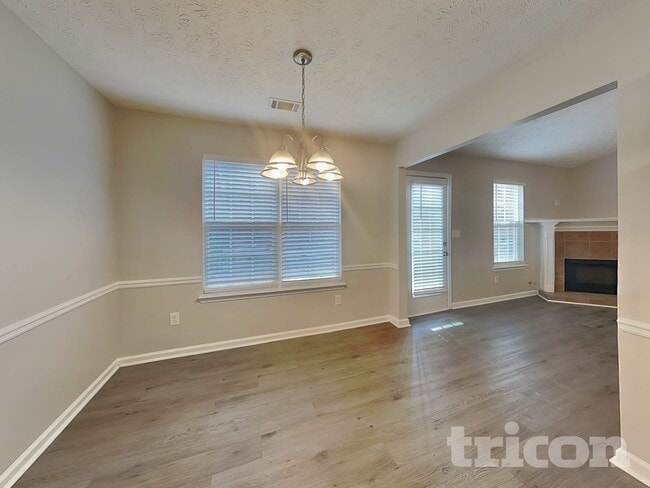 Photo - 4282 Marci St