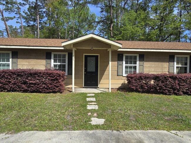 Photo - 403 E Lawnwood Ave