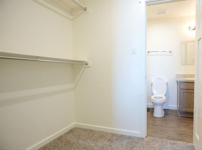 Photo - 21155 Gosling Rd Unidad 3B