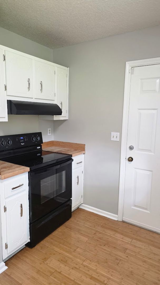 Photo - Charming Home Right off Winchester Rd