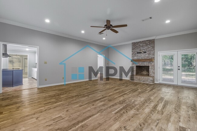 Building Photo - 212 LA-144