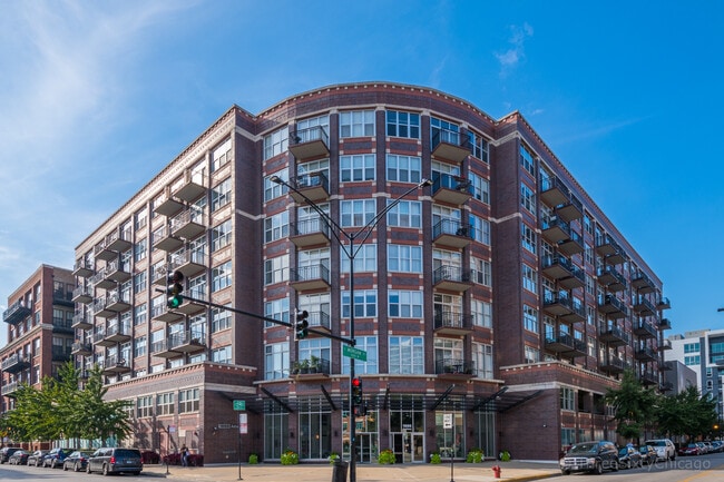 Photo - 1000 W Adams St Unit 724