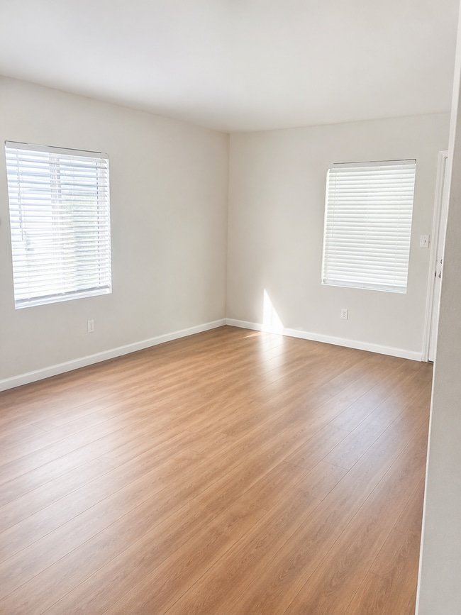 Photo - 396-396 Millar Ave Unit 390