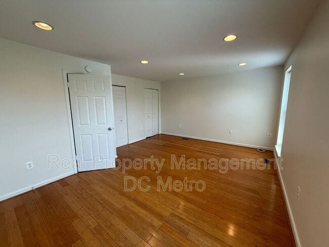 Photo - 1125 Harvard St NW