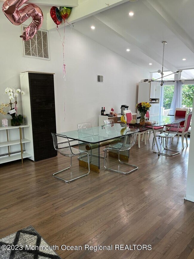 Photo - 220 Elberon Blvd