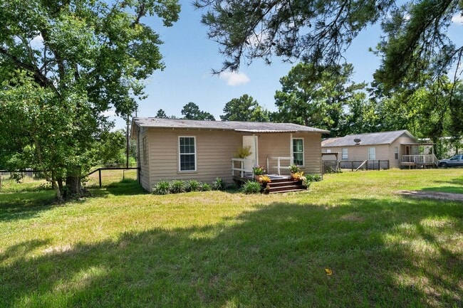 Photo - 2827 Bobville Rd