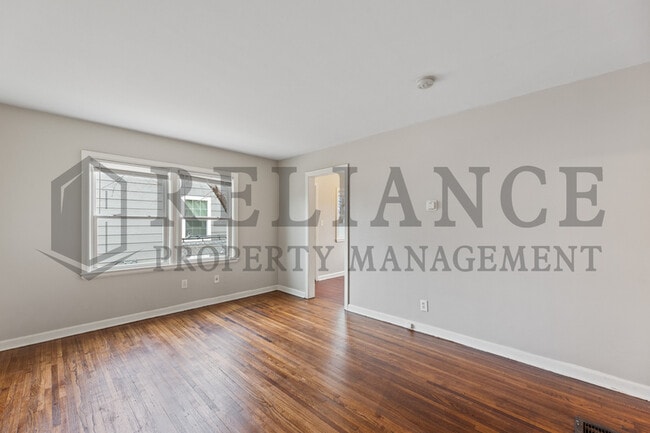 Photo - 1316 Dellrose