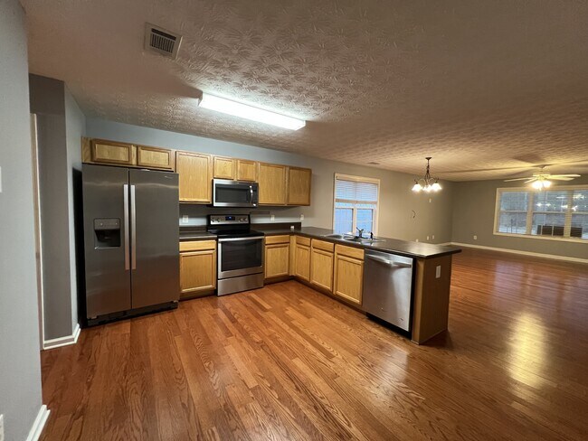 Photo - 109 Alice Walker Dr