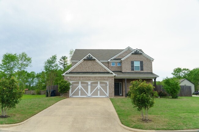 5 Bedroom House in Desired Wimberly Statio... - 5 Bedroom House in Desired Wimberly Statio...