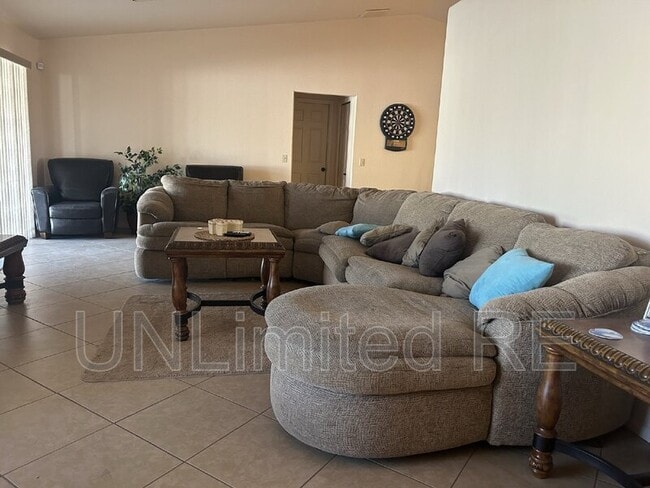 Photo - 2830 Okeechobee Dr