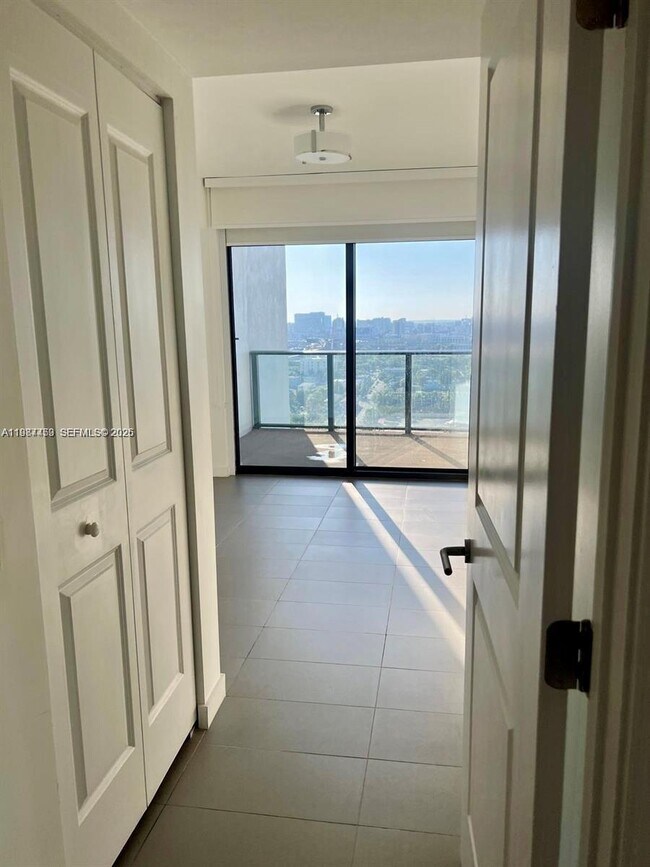 Photo - 1600 NE 1st Ave Unit 1715