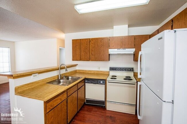 Photo - Beautifully Updated 2Bdm 1Ba Unit in a Gated Community