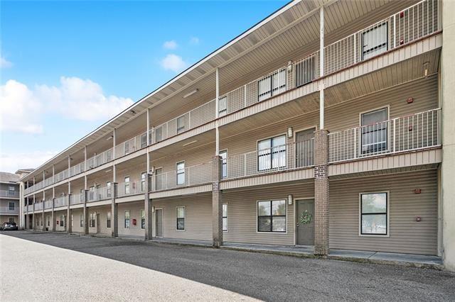College Park Apartments