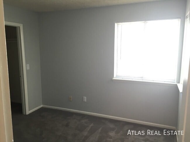 Photo - 862 S Uravan Ct Unit D