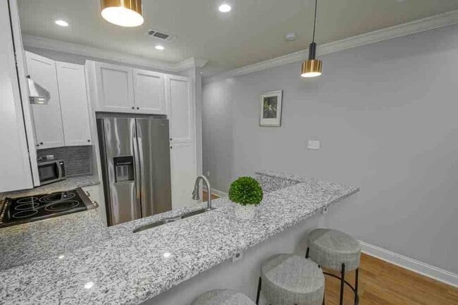 Photo - 3022 Second St