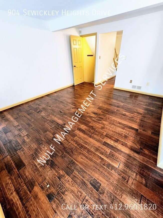 Photo - 904 Sewickley Heights Dr