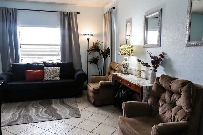 Photo - 121 E Venus Ln Unit SI ID1255568P