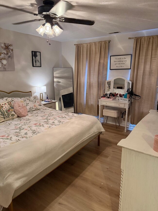1400 Taramore Dr Unit 302