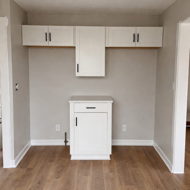 Photo - 4740 Burleigh Rd