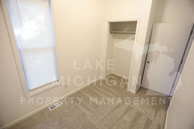 1110 Madison Ave SE Unit #1