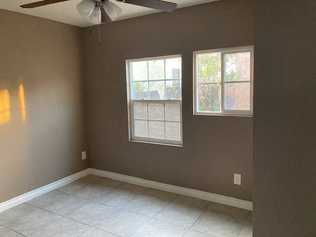 Photo - 511 Almond Ave