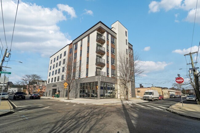 209-213 Mount Pleasant Ave