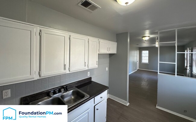 Photo - 4532 Sunny View Dr