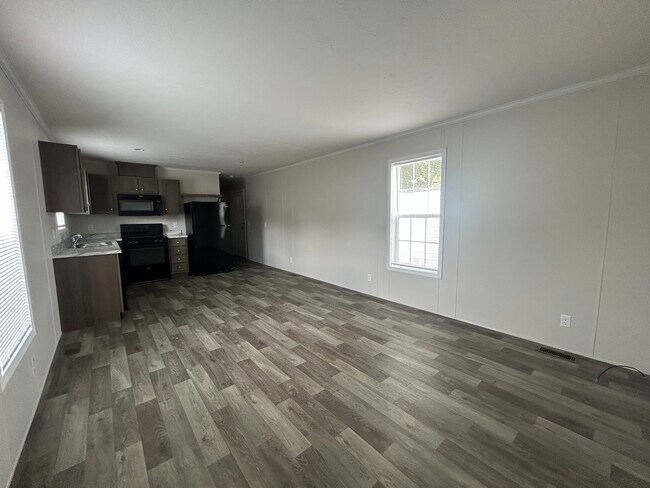 Photo - 2364 Maple Dr